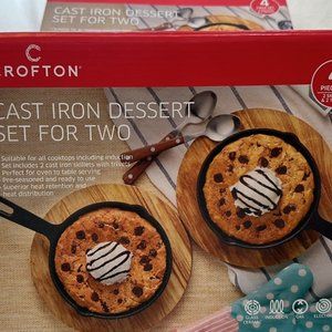 Set of 2 MINI Cast Iron dessert skillets with mini wood Trivets
